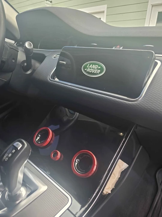 2020 Land Rover Range Rover Evoque 2nd Gen - Image 13 of 16