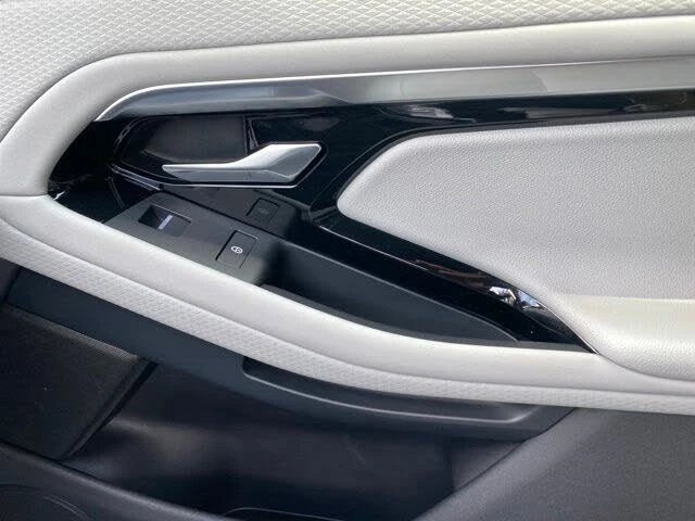 2020 Land Rover Range Rover Evoque 2nd Gen - Image 15 of 20