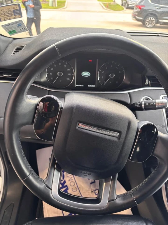 2020 Land Rover Range Rover Evoque 2nd Gen - Image 8 of 14