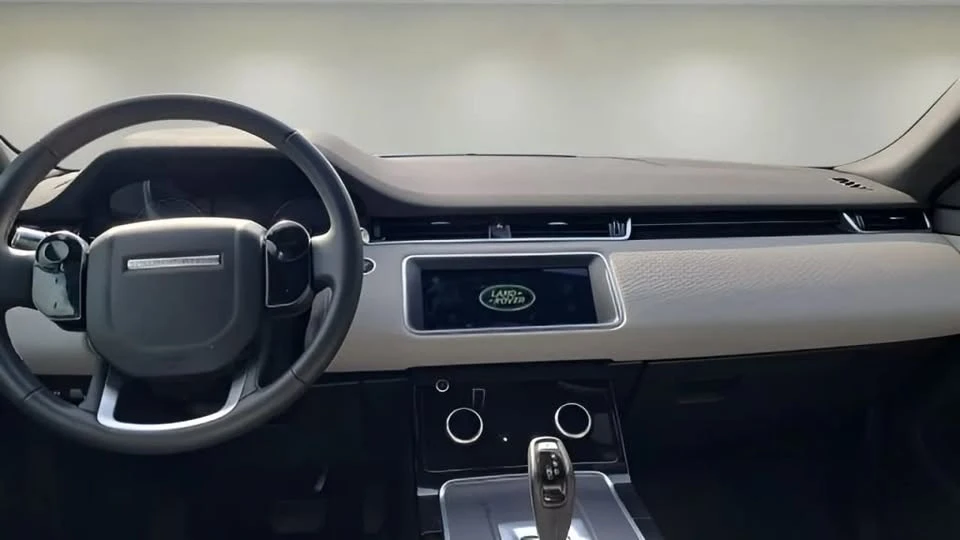2020 Land Rover Range Rover Evoque 2nd Gen - Image 19 of 20