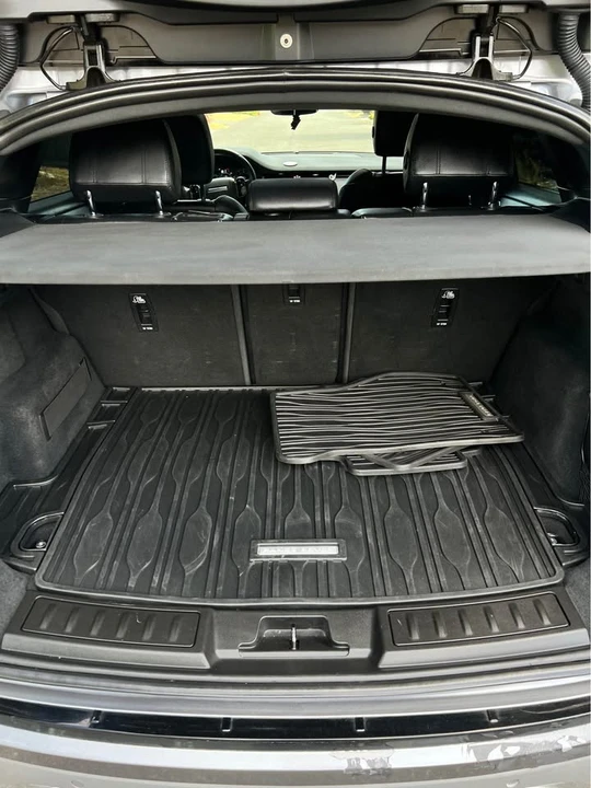 2020 Land Rover Range Rover Evoque 2nd Gen - Image 6 of 11