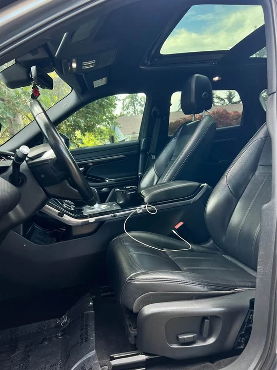 2020 Land Rover Range Rover Evoque 2nd Gen - Image 4 of 11
