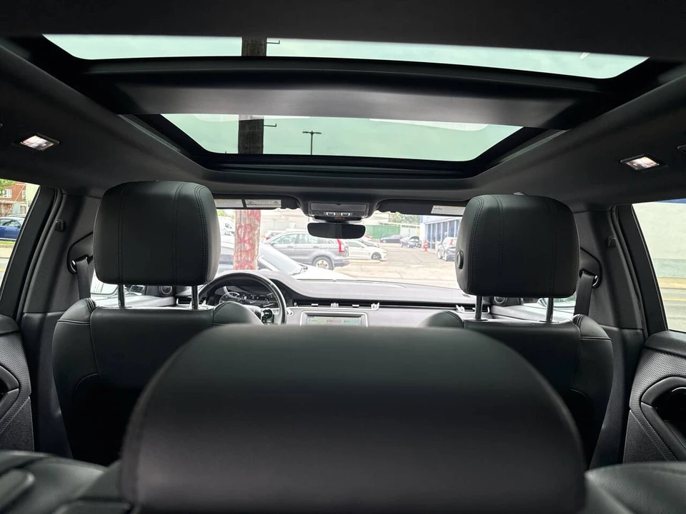2020 Land Rover Range Rover Evoque 2nd Gen - Image 14 of 21