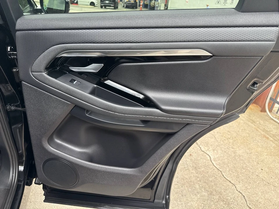 2020 Land Rover Range Rover Evoque 2nd Gen - Image 19 of 21