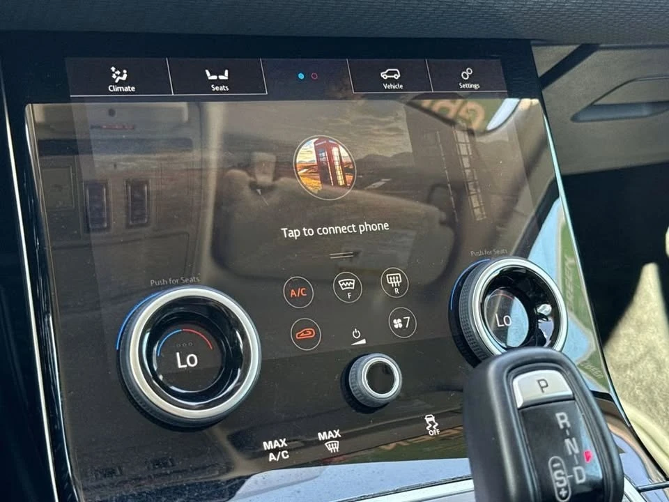 2020 Land Rover Range Rover Evoque 2nd Gen - Image 17 of 20