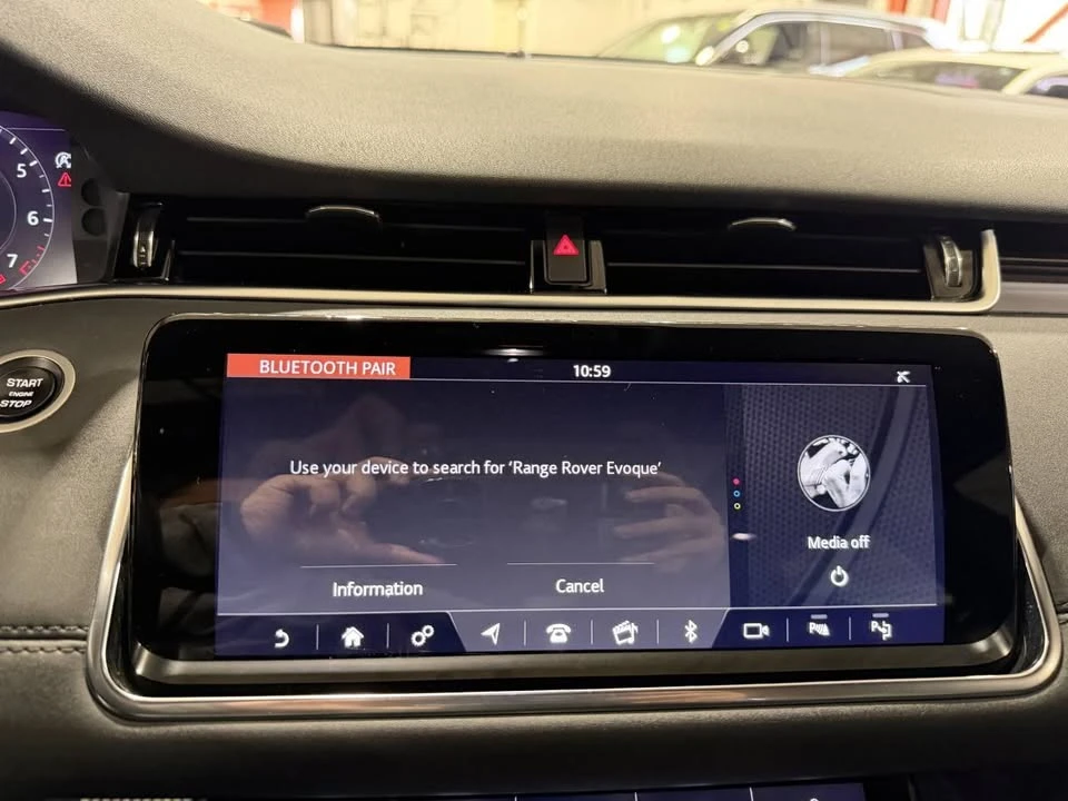 2020 Land Rover Range Rover Evoque 2nd Gen - Image 16 of 20