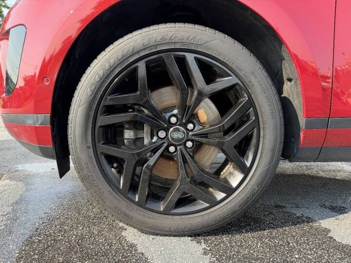 2020 Land Rover Range Rover Evoque 2nd Gen - Image 19 of 20