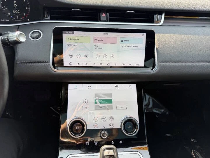 2020 Land Rover Range Rover Evoque 2nd Gen - Image 15 of 20