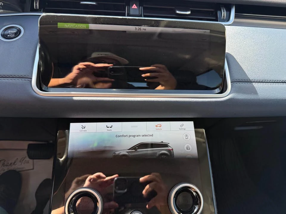 2020 Land Rover Range Rover Evoque 2nd Gen - Image 13 of 17