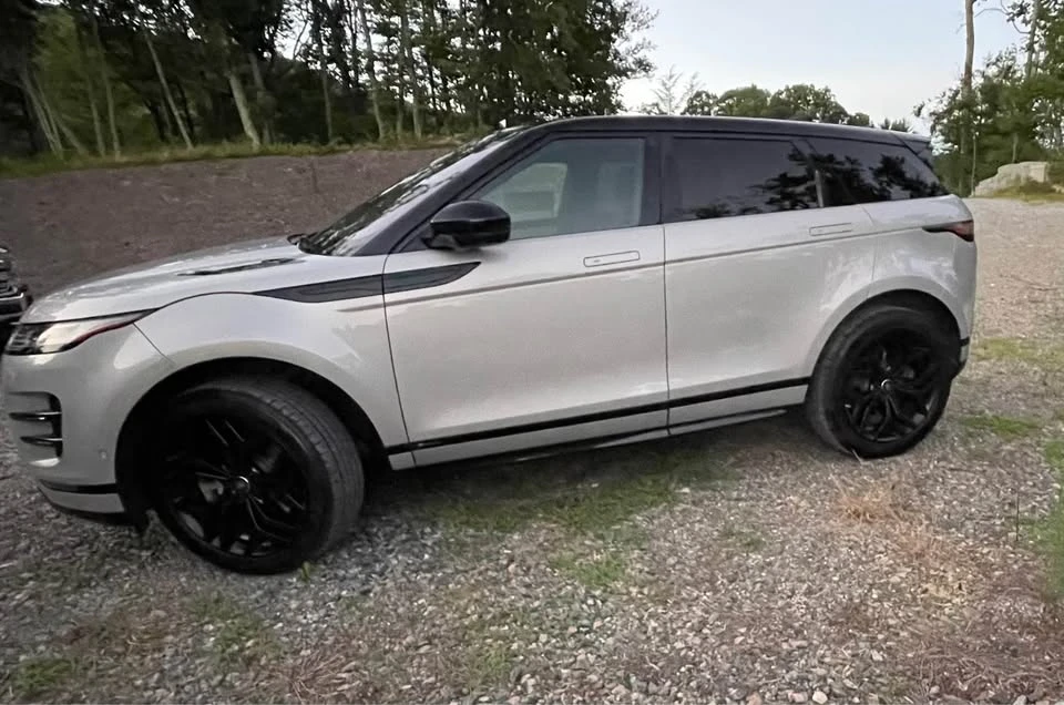 2020 Land Rover Range Rover Evoque 2nd Gen - Image 15 of 17