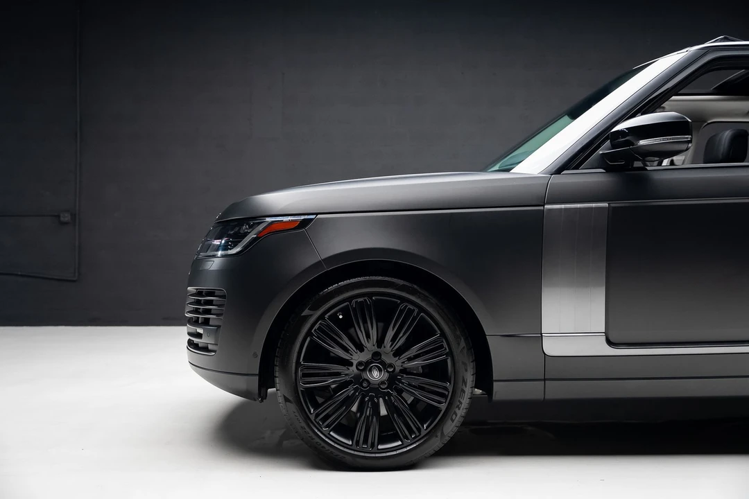 2020 Land Rover Range Rover L405 - Image 18 of 31