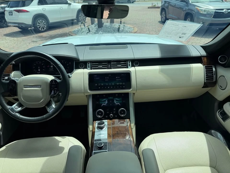 2020 Land Rover Range Rover L405 - Image 9 of 16