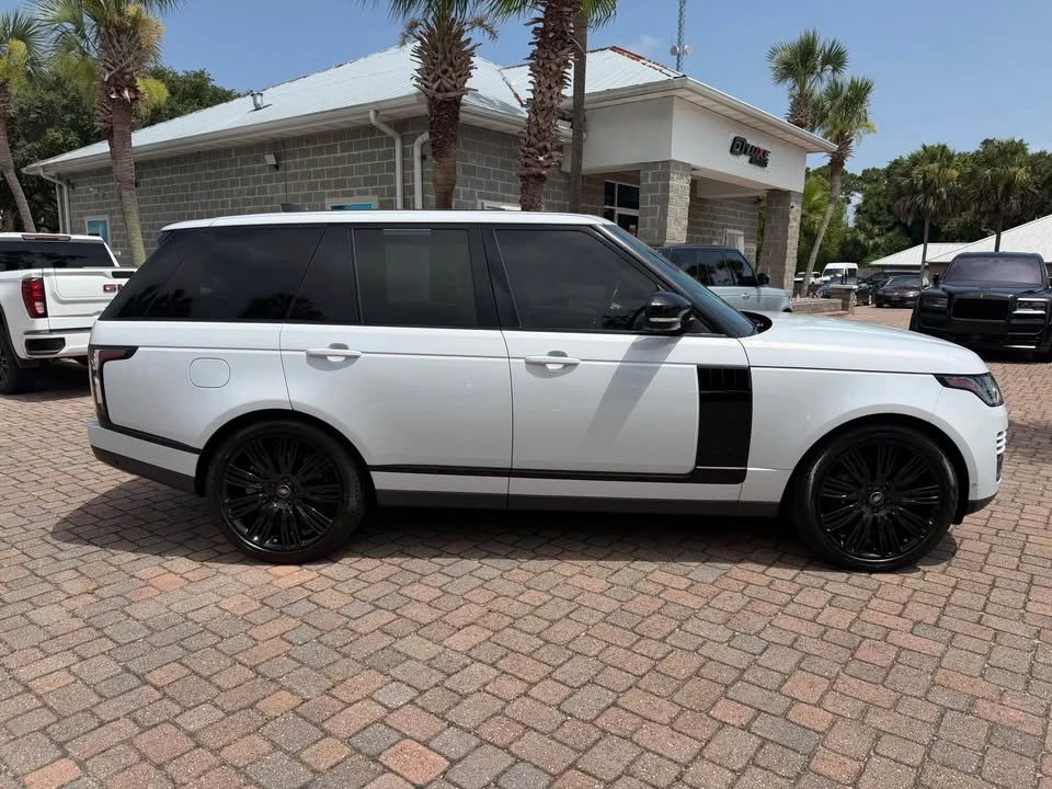2020 Land Rover Range Rover L405 - Image 7 of 16