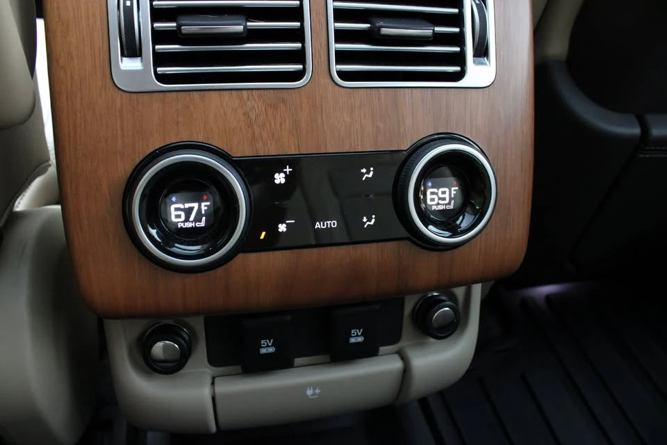 2020 Land Rover Range Rover L405 - Image 19 of 20