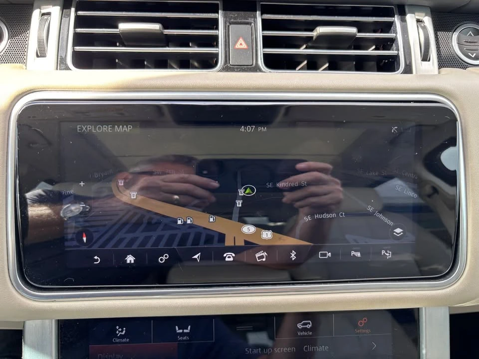2020 Land Rover Range Rover L405 - Image 16 of 18