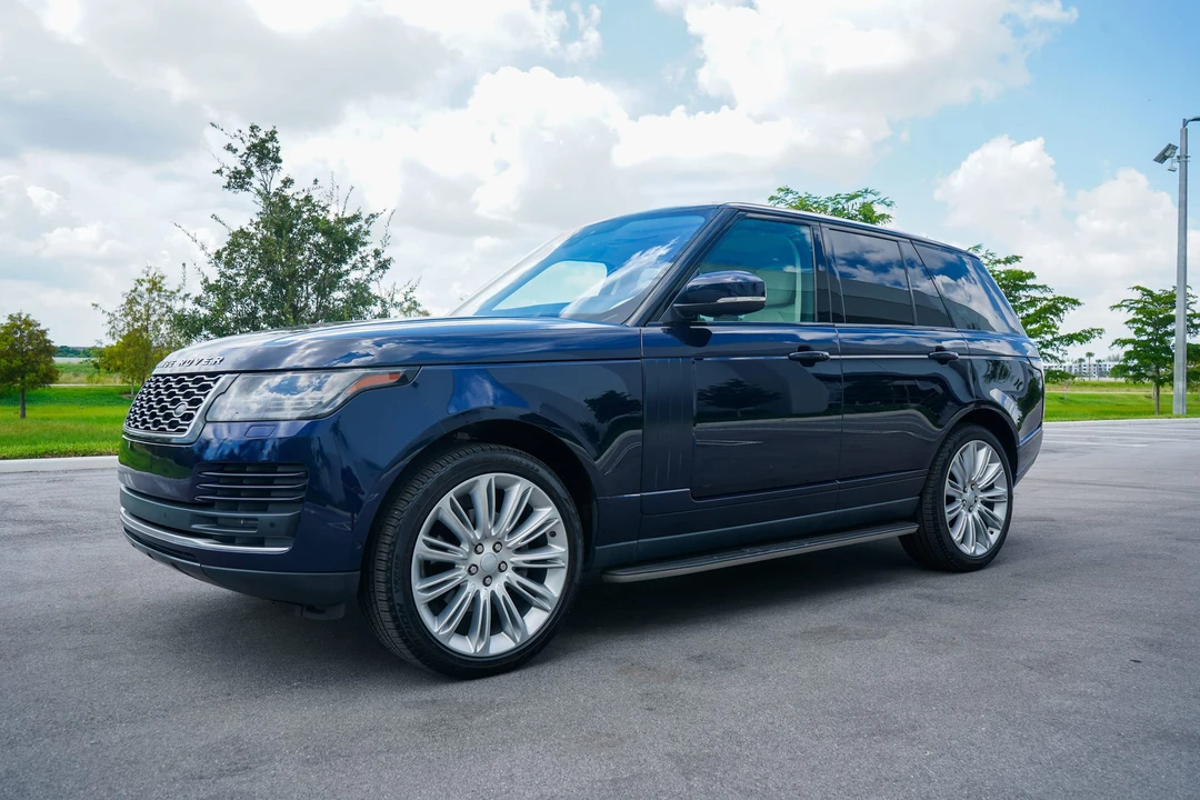 2020 Land Rover Range Rover L405 - Image 7 of 31