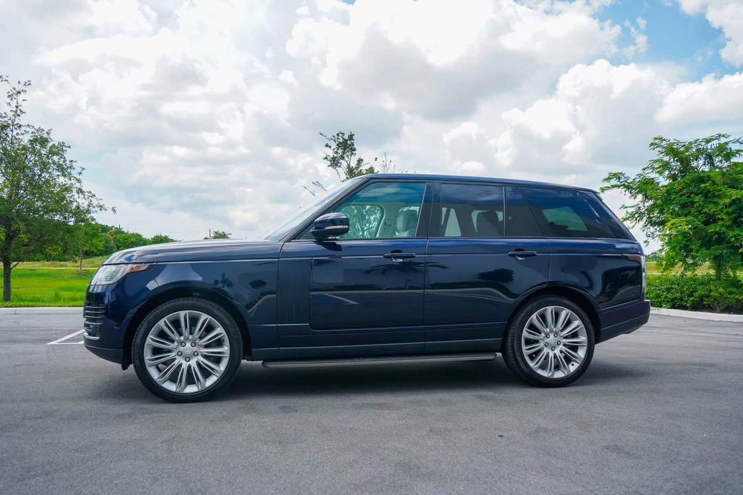 2020 Land Rover Range Rover L405 - Image 13 of 31