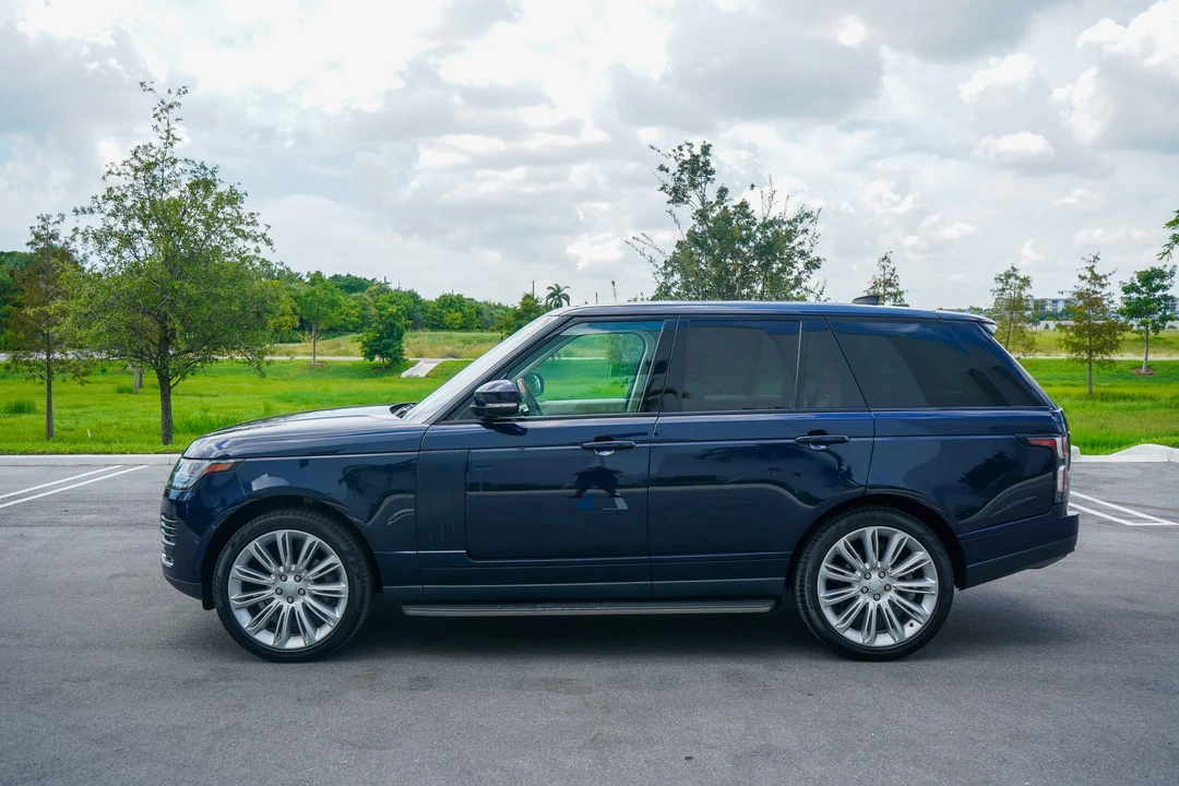 2020 Land Rover Range Rover L405 - Image 16 of 31
