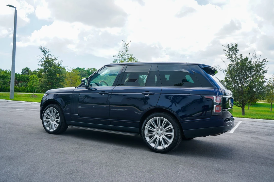 2020 Land Rover Range Rover L405 - Image 19 of 31