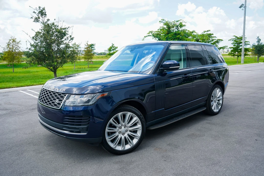 2020 Land Rover Range Rover L405 - Image 9 of 31