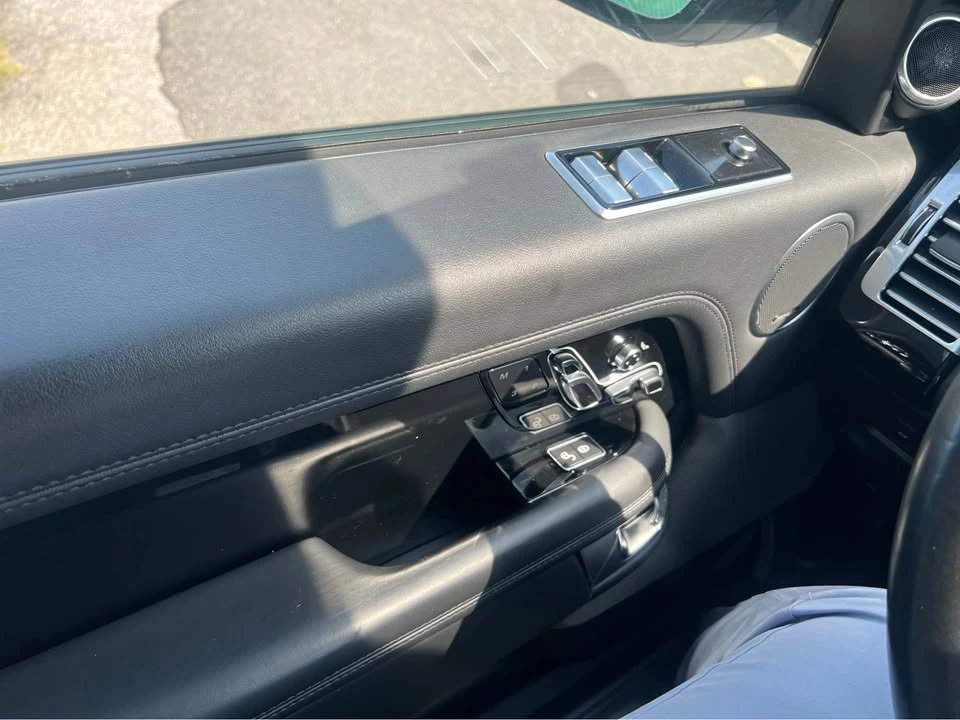 2020 Land Rover Range Rover L405 - Image 14 of 16