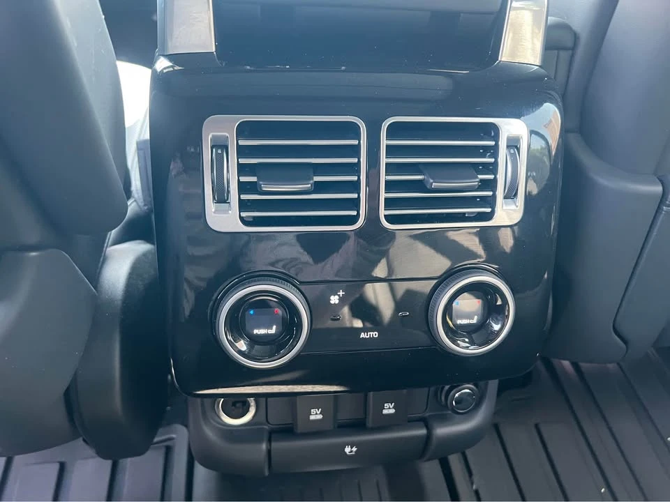 2020 Land Rover Range Rover L405 - Image 8 of 16