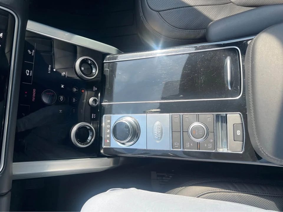 2020 Land Rover Range Rover L405 - Image 12 of 16