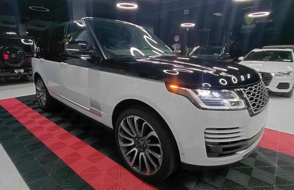 2020 Land Rover Range Rover L405 - Image 2 of 8