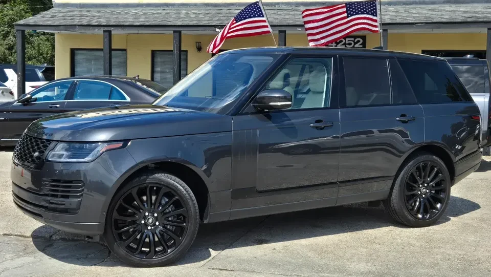 2020 Land Rover Range Rover L405 - Image 2 of 20