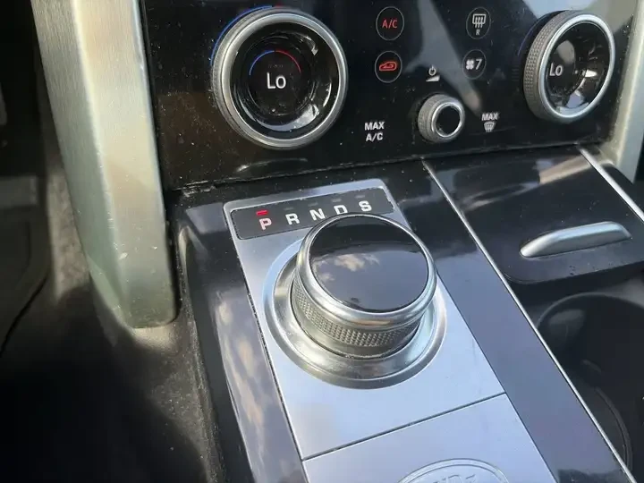 2020 Land Rover Range Rover L405 - Image 13 of 15