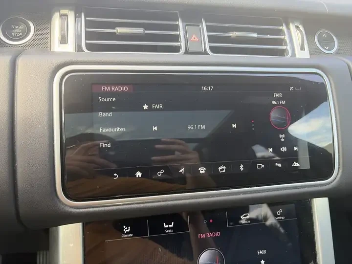 2020 Land Rover Range Rover L405 - Image 11 of 15
