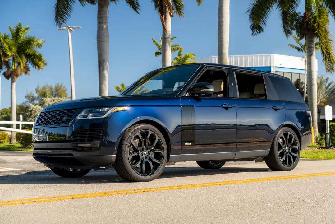 2020 Land Rover Range Rover L405 - Image 2 of 31