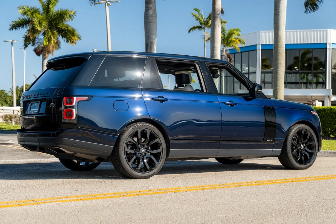 2020 Land Rover Range Rover L405 - Image 10 of 31