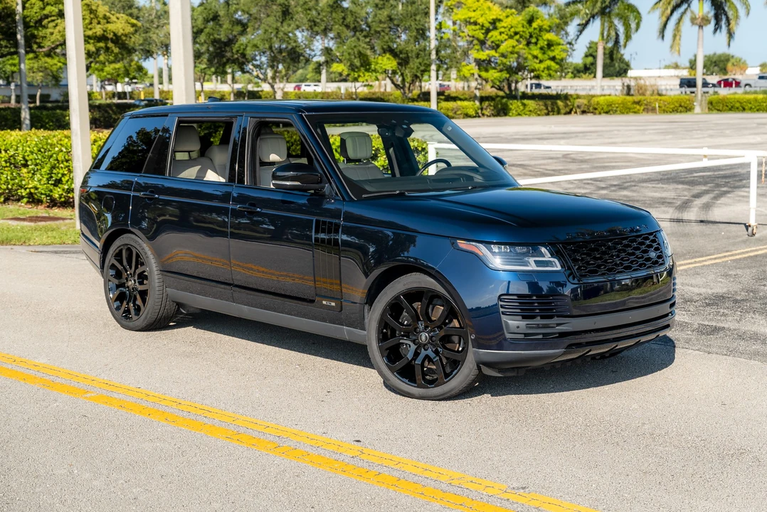 2020 Land Rover Range Rover L405 - Image 6 of 31