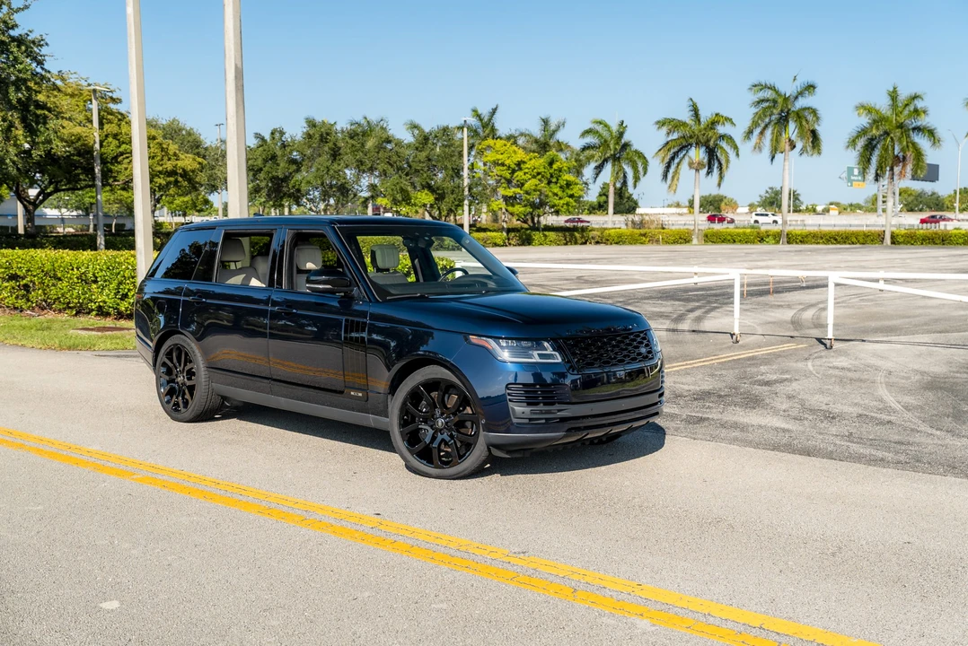 2020 Land Rover Range Rover L405 - Image 7 of 31