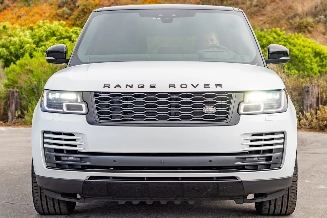 2020 Land Rover Range Rover L405 - Image 5 of 31