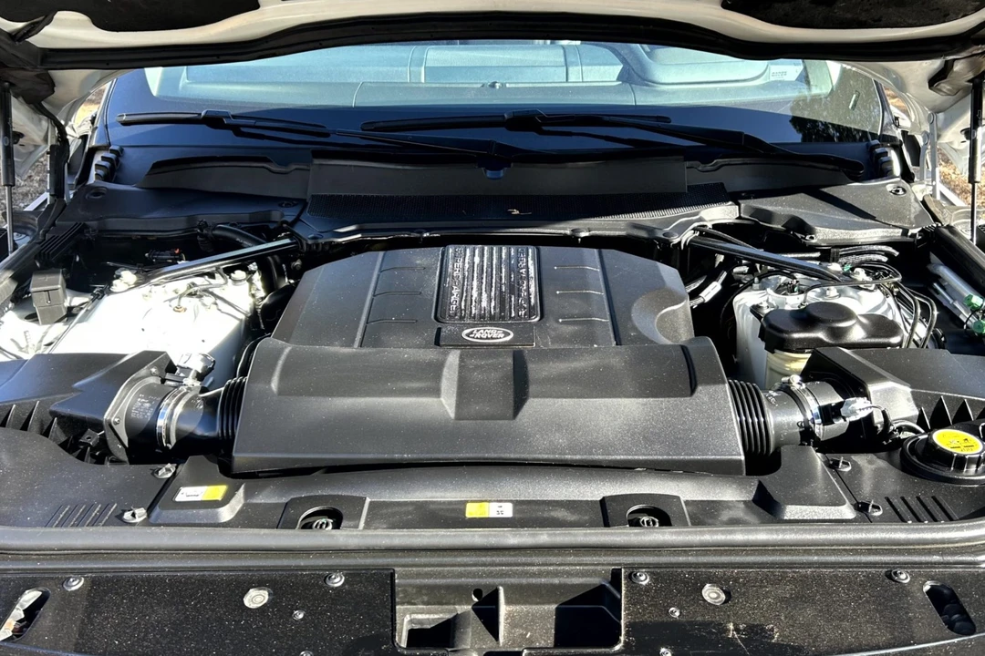 2020 Land Rover Range Rover L405 - Image 6 of 7