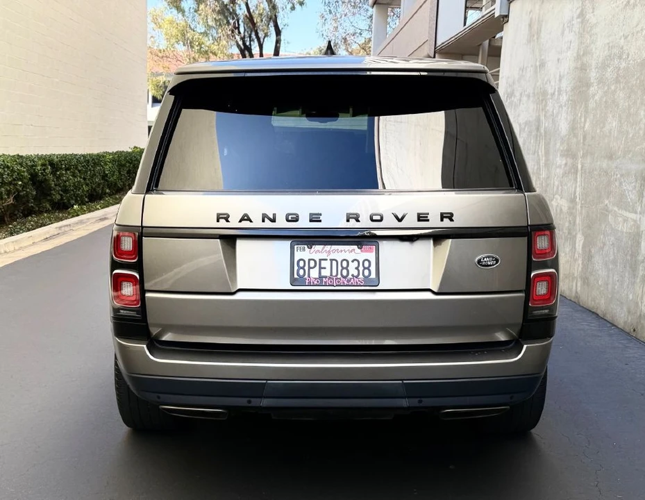 2020 Land Rover Range Rover L405 - Image 12 of 21