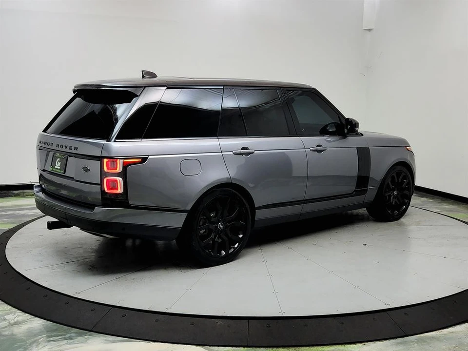 2020 Land Rover Range Rover L405 - Image 5 of 31