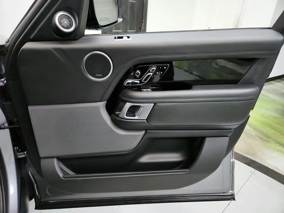 2020 Land Rover Range Rover L405 - Image 29 of 31
