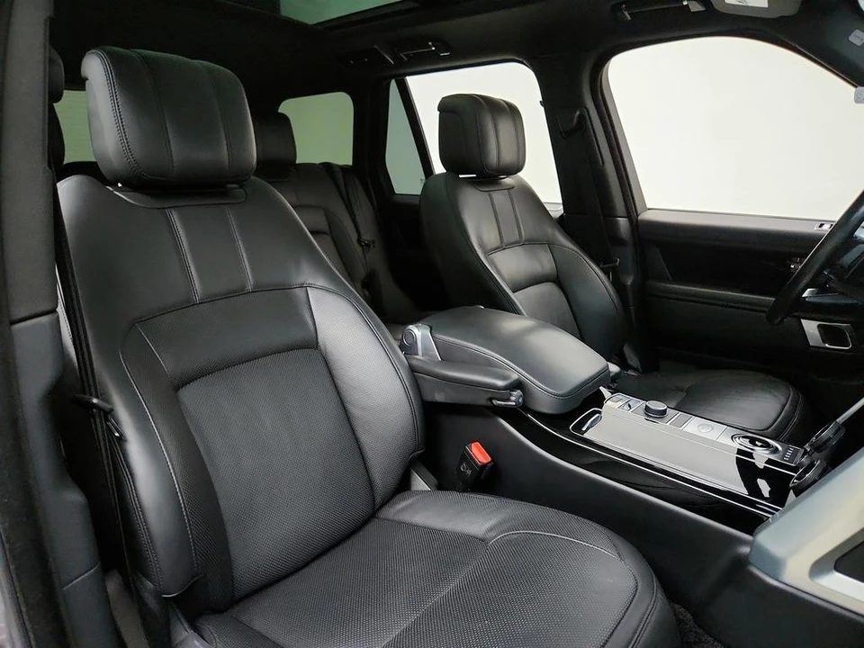 2020 Land Rover Range Rover L405 - Image 28 of 31