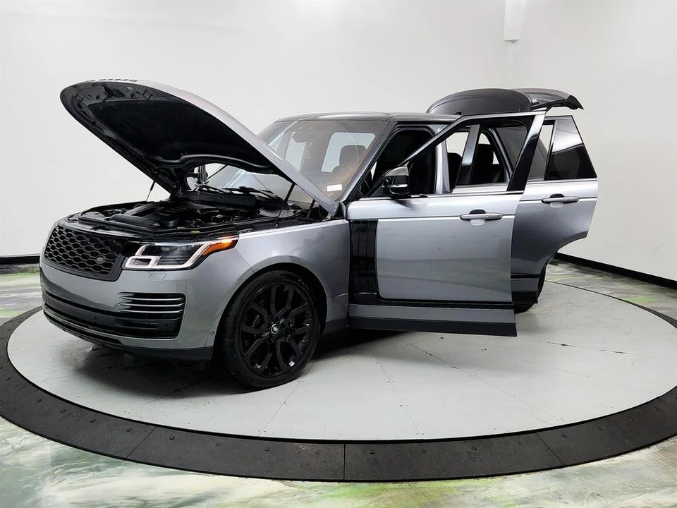 2020 Land Rover Range Rover L405 - Image 9 of 31