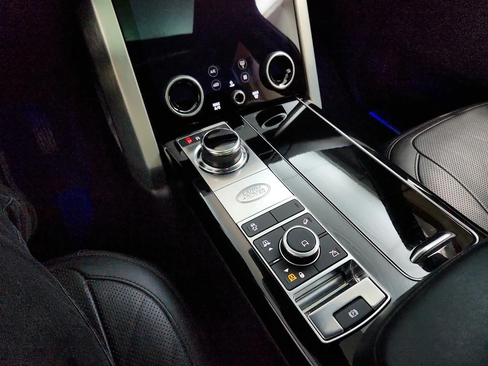 2020 Land Rover Range Rover L405 - Image 19 of 31