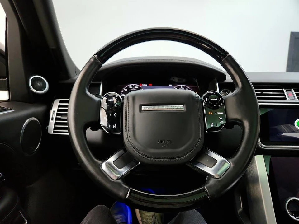 2020 Land Rover Range Rover L405 - Image 18 of 31
