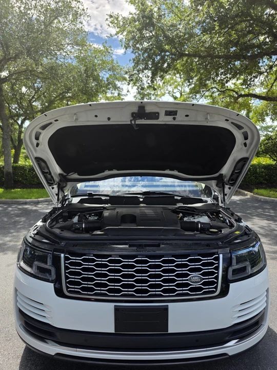 2020 Land Rover Range Rover L405 - Image 26 of 31