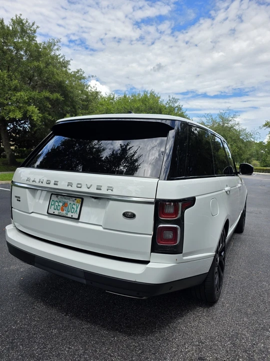 2020 Land Rover Range Rover L405 - Image 9 of 31