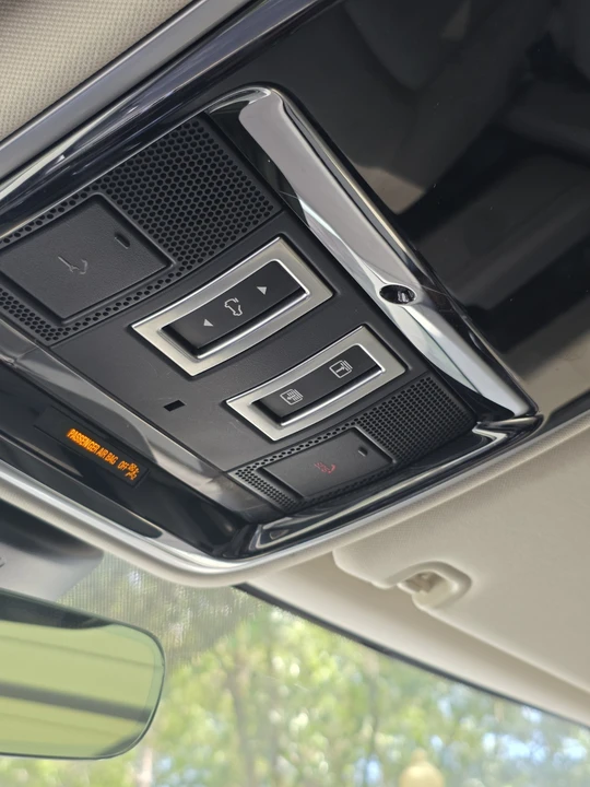 2020 Land Rover Range Rover L405 - Image 26 of 31