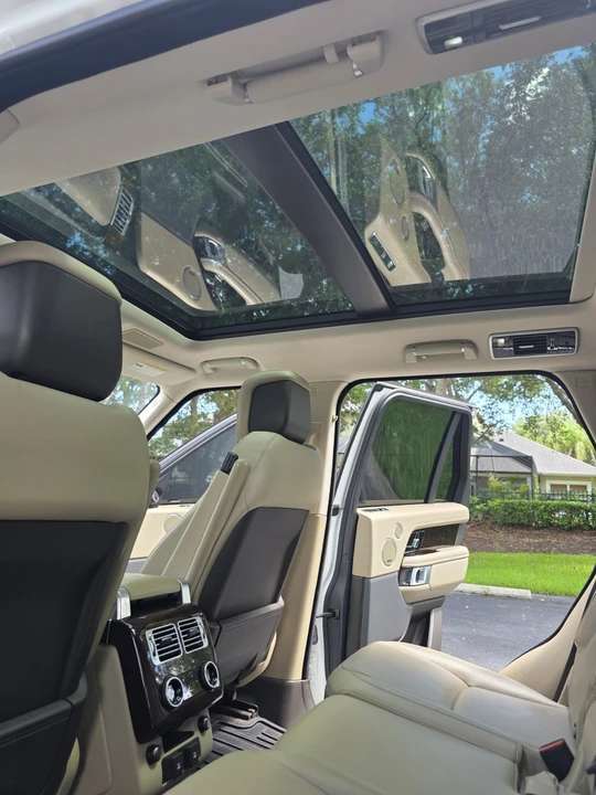 2020 Land Rover Range Rover L405 - Image 15 of 31