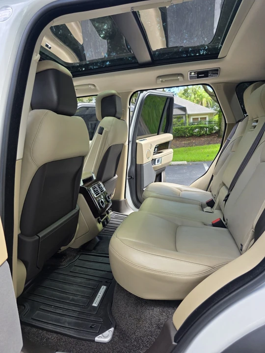 2020 Land Rover Range Rover L405 - Image 14 of 31