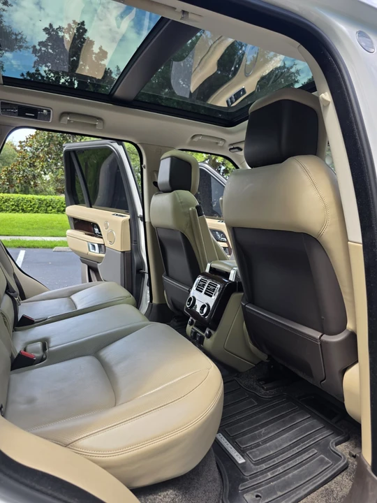 2020 Land Rover Range Rover L405 - Image 25 of 31